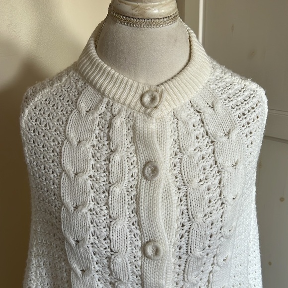 Vintage White Spring Easter Knit Cape/Poncho with Fringe - OS - Picture 3 of 9